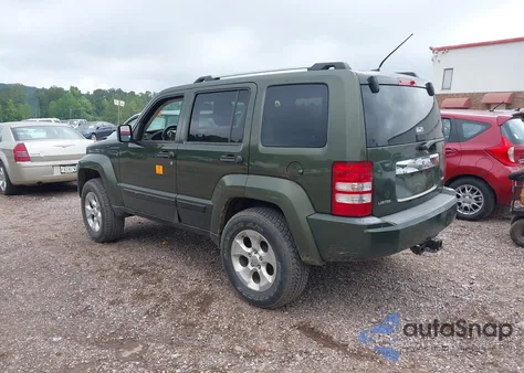 2008 Jeep Liberty Limited Edition z USA, uszkodzony, nr VIN 1J8GP58K78W136849